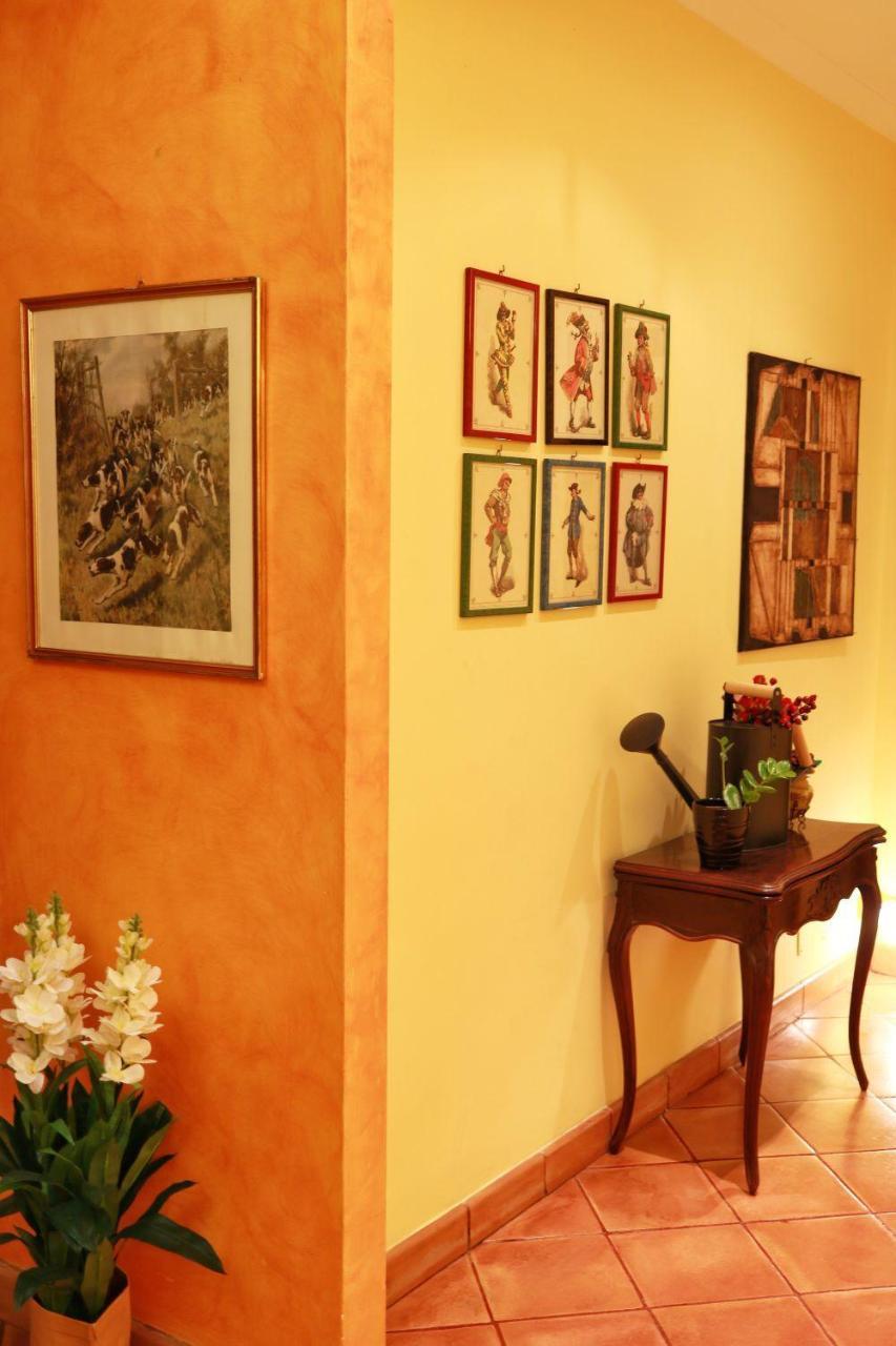 Borgo Dei Castelli Hotel Grottaferrata Bagian luar foto